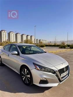 نيسان ألتيما